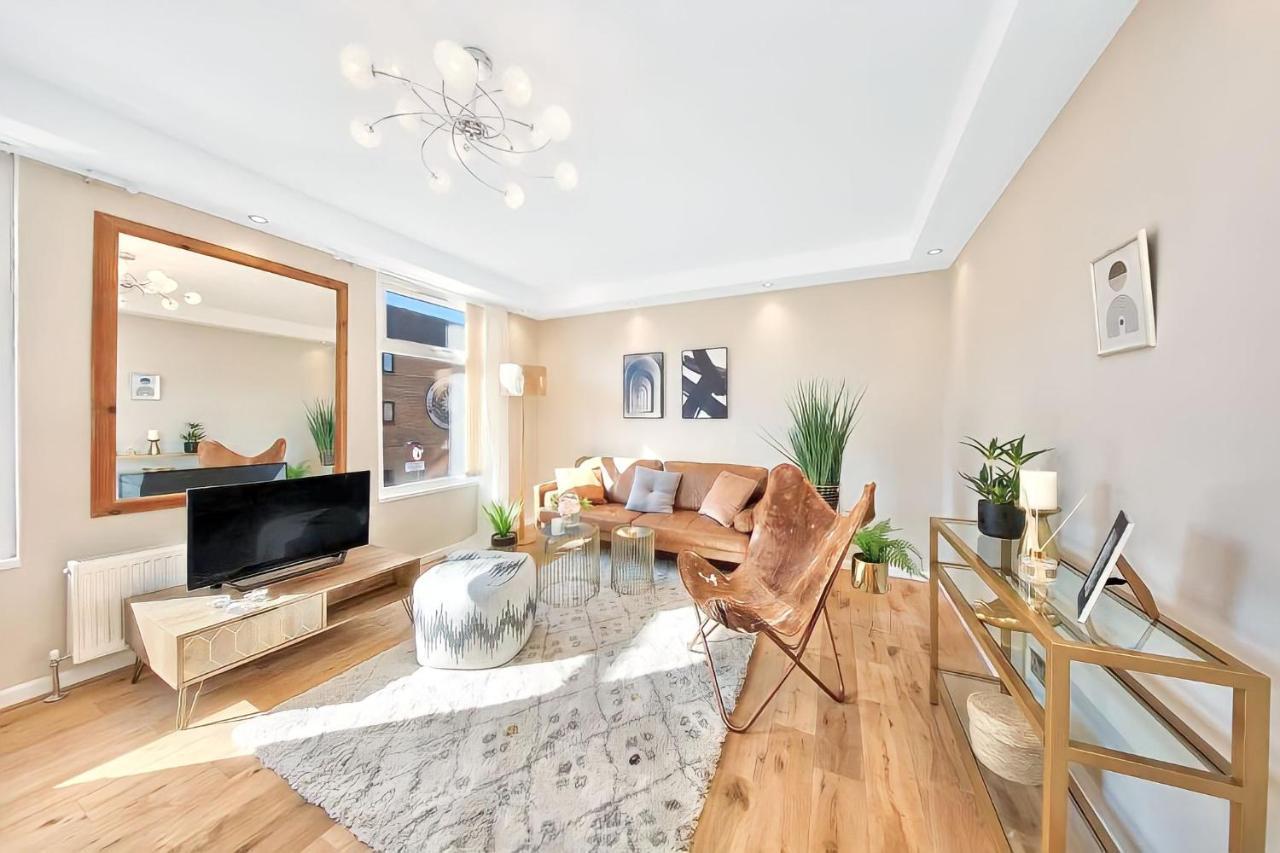 Apartament 1bd In Leyton Zone 2 Londra